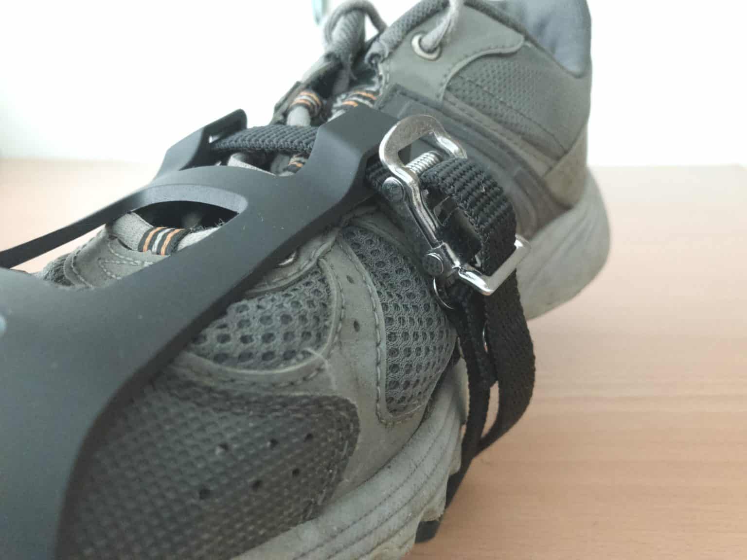 spin bike shoes and pedals